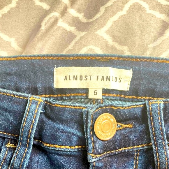 Almost famous: blue ripped jeans, size 5. - Picture 3 of 3
